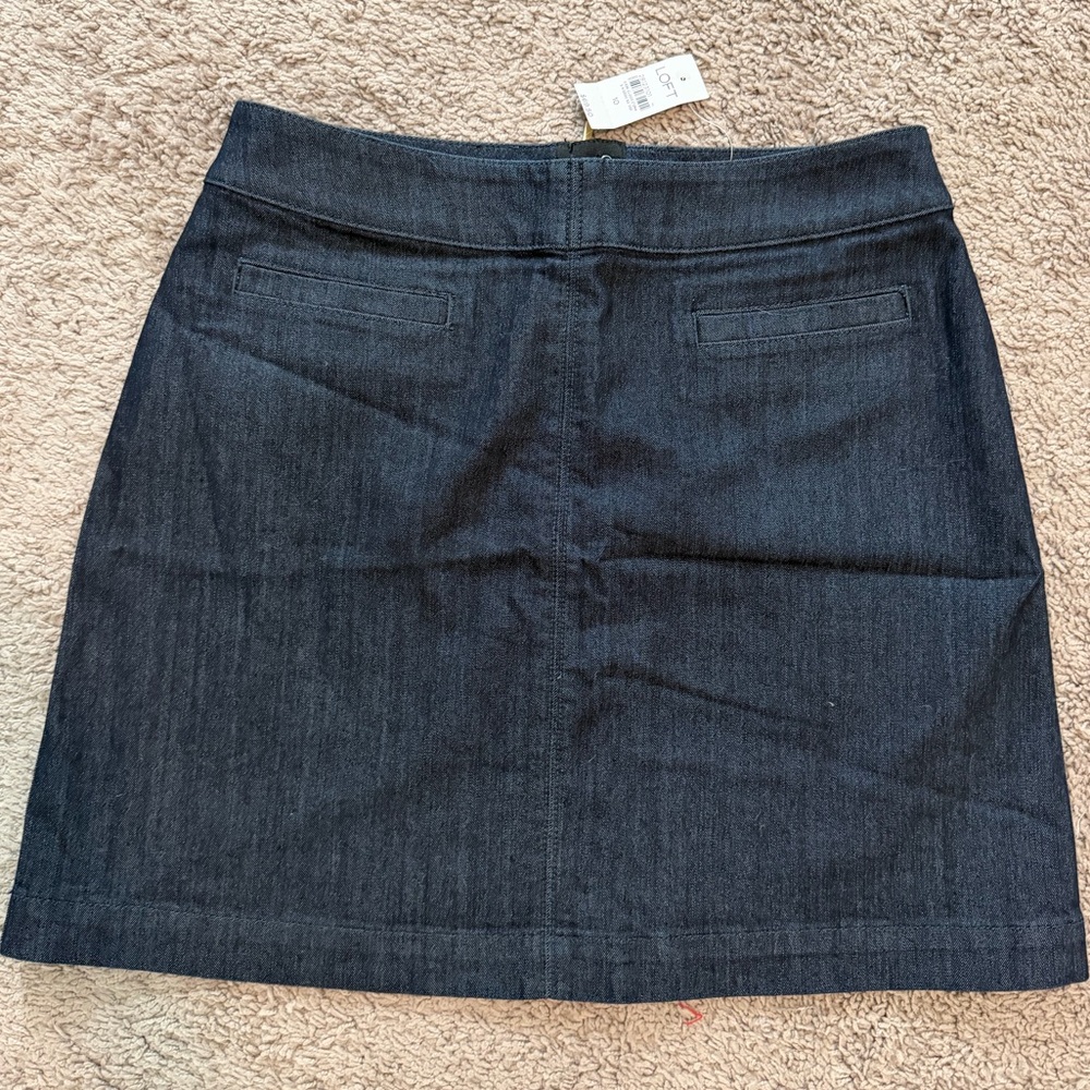 NWT Loft Denim Skirt Front Pockets Size 10 NWT